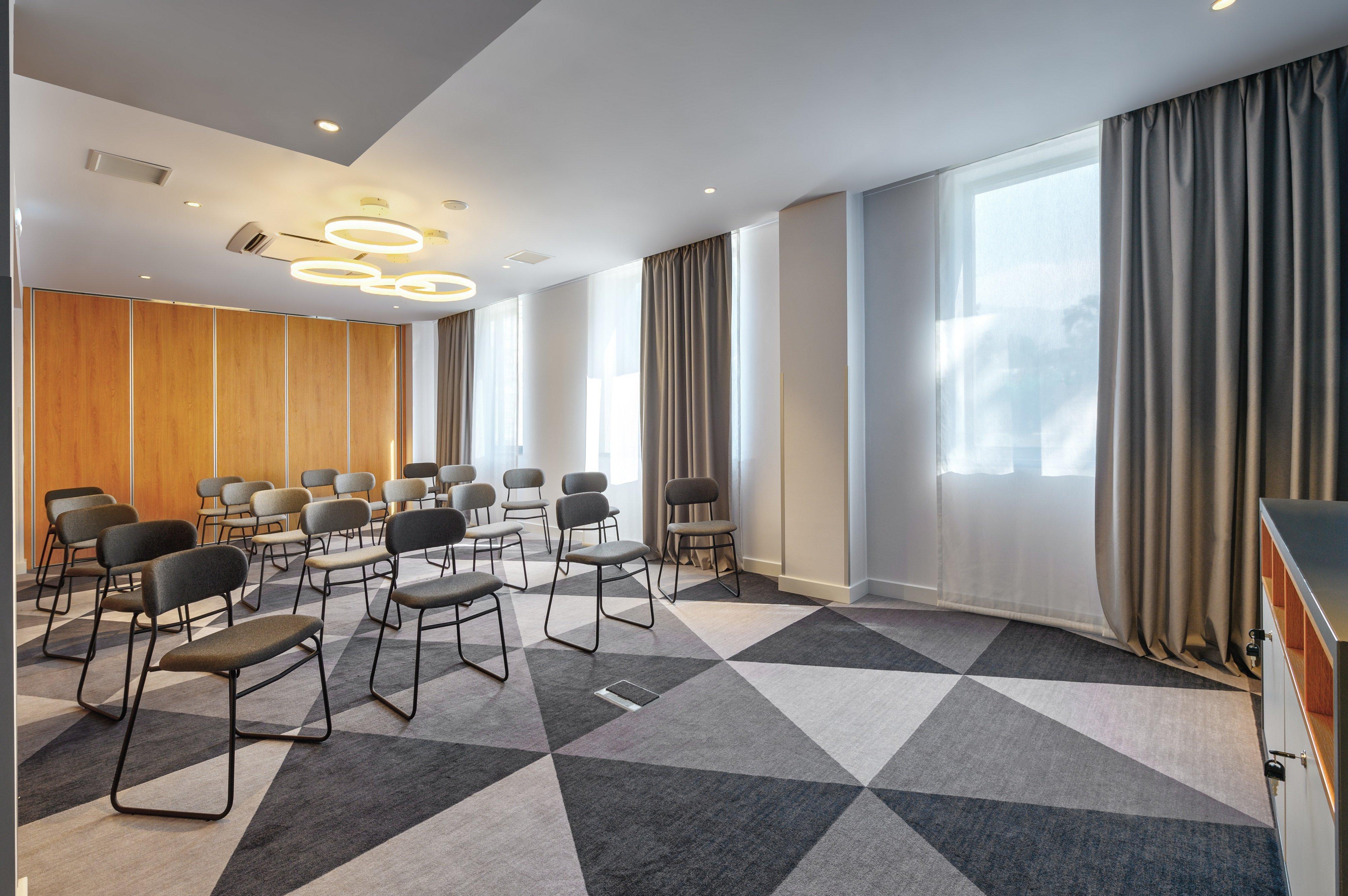 Holiday Inn Express - Almaty By Ihg Екстериор снимка